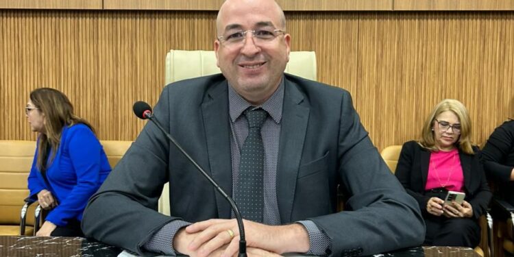 Câmara de Porto Velho abre aviso para aquisição de equipamentos de informática