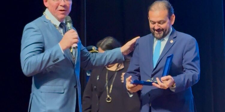 Laerte Gomes recebe Comenda Marechal Rondon, maior honraria concedida pelo estado de Rondônia