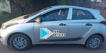 SEQUESTRO RELÂMPAGO: Mulher tem carro roubado após ser mantida como refém de bandidos encapuzados