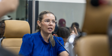 Vereadora Sofia Andrade pede esclarecimentos sobre contrato de R$ 2 milhões para evento de tecnologia em Porto Velho