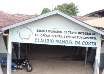 Cirone Deiró e Alan Queiroz garantem reforma de escolas municipais de Cacoal