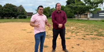 Após solicitação de Edimilson Dourado, canal no Castanheiras recebe limpeza histórica