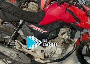 NO MARKETPLACE: Jovem é preso com moto adulterada em pátio de supermercado na zona leste