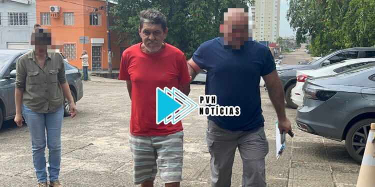 VÍDEO: DHPP prende acusado de matar o irmão a facadas na frente do pai em Porto Velho