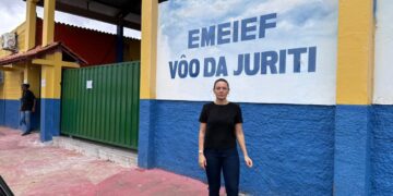 Vereadora Sofia Andrade fiscaliza Escola Vôo da Juriti e cobra solução para retorno das aulas