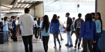 Pé-de-Meia: beneficiários nascidos em novembro e dezembro recebem hoje