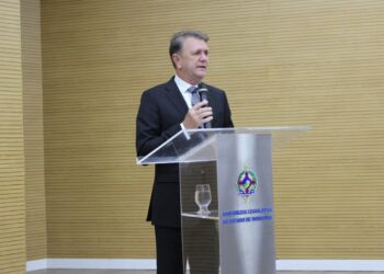 Luizinho Goebel indica construção de salas e auditório para Escola Gomes Carneiro, em Costa Marques