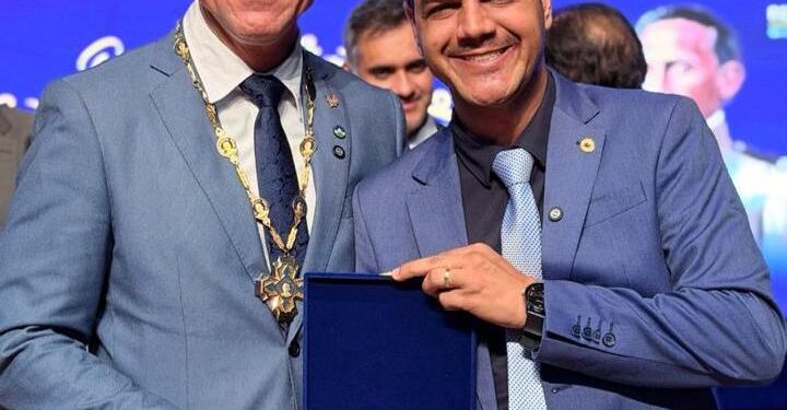 Governador concede Ordem do Mérito Marechal Rondon ao deputado Cássio Gois