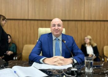 Vitória da Câmara: decisão da Justiça garante repasse integral de 5% e presidente Gedeão Negreiros determina retorno do auxílio alimentação