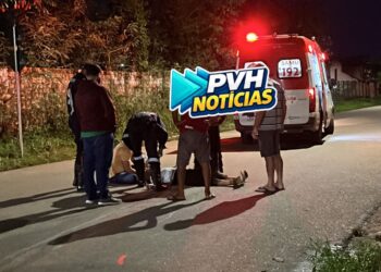 URGENTE: Jovem sofre grave acidente de moto na zona leste