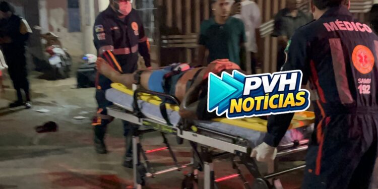 ATUALIZADA: Casal é atacado a tiros por criminoso em Honda Pop na zona leste