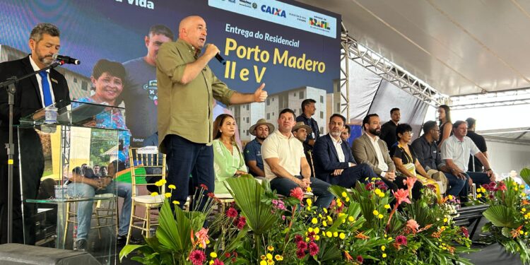 Gedeão Negreiros aciona prefeitura para garantir asfalto e infraestrutura em sete ruas de Porto Velho