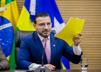 Deputado Ribeiro do Sinpol propõe atualização do auxílio-fardamento para policiais militares