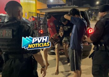 VÍDEO: Trio é preso fazendo furto em escola abandonada na zona leste