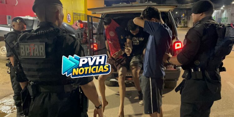 VÍDEO: Trio é preso fazendo furto em escola abandonada na zona leste