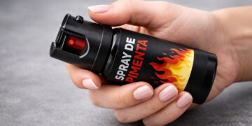 PROTEÇÃO: Oficina Mulher Segura ensina defesa pessoal e uso de spray