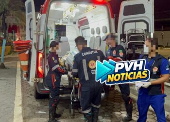 LINCHADO: Homem morre no hospital após ser espancado e esfaqueado por bando na leste