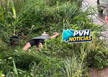 URGENTE: Queda de moto deixa dois homens feridos na Zona Leste de Porto Velho