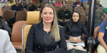 Sofia Andrade apresenta projeto “De Volta para a Minha Terra” para ajudar pessoas a voltarem para casa com dignidade