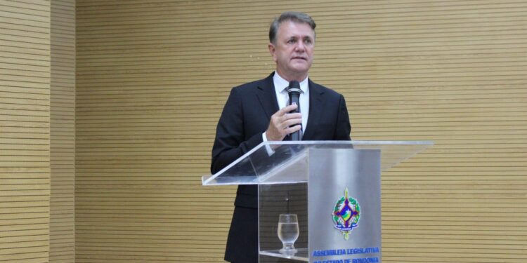 Deputado Luizinho Goebel anuncia novas pontes em Chupinguaia