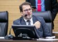 Alex Redano solicita mutirão para emissão da nova identidade em Buritis