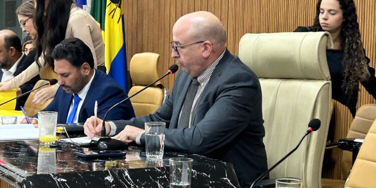 Atenção à área rural: Gedeão Negreiros cobra recuperação urgente de sete ramais em Porto Velho