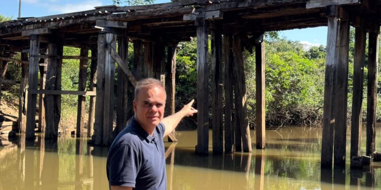 Deputado Alan Queiroz reforça pedido para construção de ponte sobre o Rio Muqui em Alvorada d’Oeste
