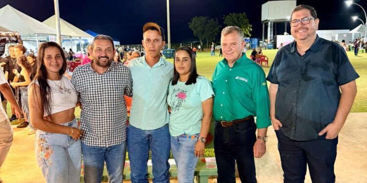 Laerte Gomes reforça compromisso com Machadinho durante comemoração dos 38 anos do município