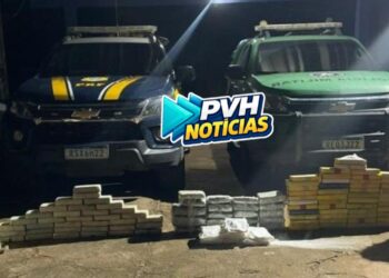 NA BR-364: PRF e BPFRON prendem sete criminosos com mais de 190kg de drogas em caminhonete