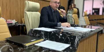 Fortalecendo a democracia: Presidente Gedeão Negreiros recebe representantes do TRE-RO para debater a participação da mulher na política
