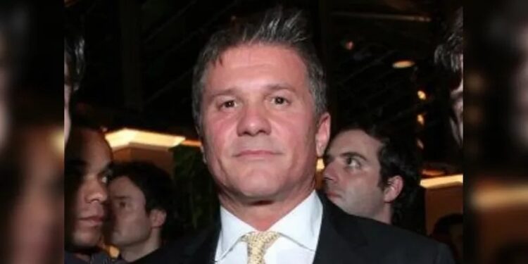 Pai de Daniel Vorcaro é preso pela Polícia Federal em nova operação
