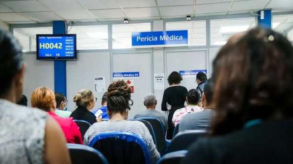 INSS inicia mutirão de dois dias com quase 26 mil vagas de atendimento