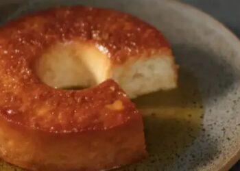CRIATIVIDADE: Aprenda a fazer pudim de pão sem leite condensado