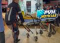 URGENTE: Mulher sofre fratura na perna após moto atingir porta de carro na zona Sul de Porto Velho