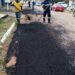 Após pedido de Edimilson Dourado, SEINFRA inicia tapa-buraco na Rua do Sol