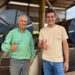 Vereador Adalto de Bandeirantes destaca avanço da cafeicultura e modernização no campo durante visita na Linha P.O