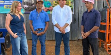 Ieda Chaves garante R$ 150 mil em implementos e calcário a produtores rurais em Porto Velho