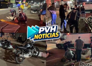 URGENTE: Mulher fica ferida em colisão entre motos no centro