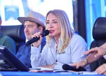 Ieda Chaves reconhece a força e liderança das mulheres durante sessão solene em Ji-Paraná