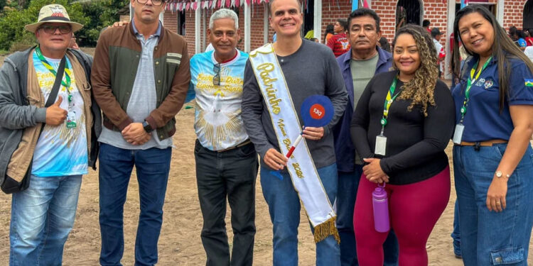 Alan Queiroz participa da Festa do Divino Espírito Santo em Costa Marques e destaca tradição no Vale do Guaporé