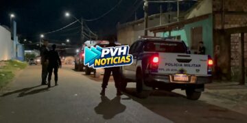 URGENTE: Policial Penal se rende depois de agredir a esposa e se trancar em residência