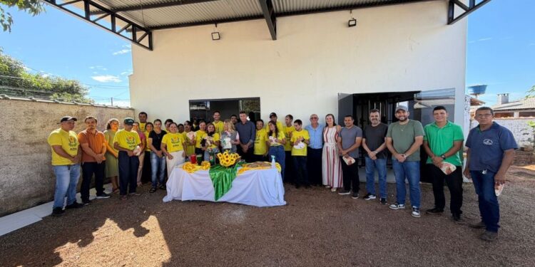 Ieda Chaves destina recursos para estruturação de academia da Apae em Alto Alegre