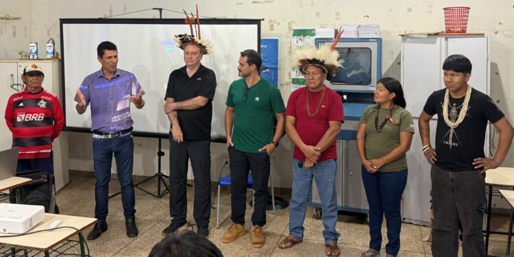 Por iniciativa de Cássio Gois, Terra Indígena Roosevelt recebe primeira capacitação da Escola do Legislativo de Rondônia