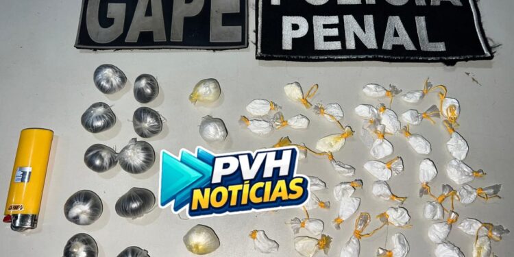 NO 603: Apenados são flagrados com drogas em presídio na capital