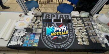 BPTAR PEGOU: Suspeito é preso com drogas sintéticas, cocaína, maconha e ecstasy no Costa e Silva