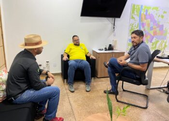 Márcio Pacele leva demandas do bairro Três Marias à Seinfra em busca de melhorias para a comunidade