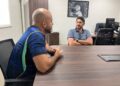 Vereador Márcio Pacele acompanha andamento do projeto do complexo esportivo de Extrema em reunião na SMCLO