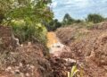 Pedido Atendido: Gedeão Negreiros garante limpeza de canal no bairro São Francisco