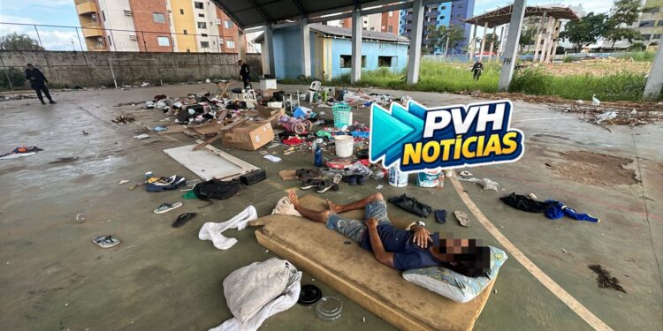 VÍDEO: Morador de rua que chutou mulher grávida é espancado em galpão abandonado