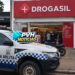 URGENTE: Bandidos fazem assalto em farmácia na frente de batalhão da PM na zona sul